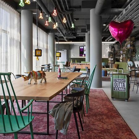 Moxy Vienna City East Εξωτερικό φωτογραφία