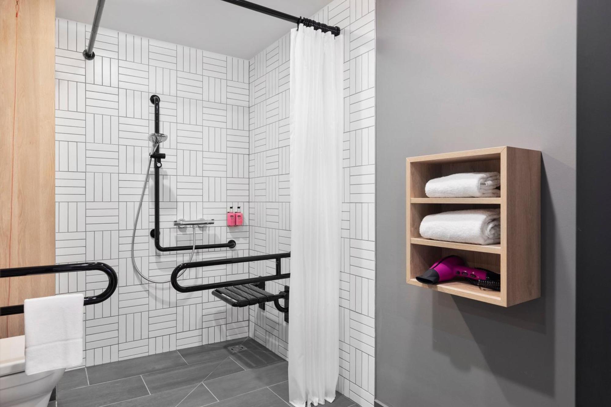 Moxy Vienna City East Εξωτερικό φωτογραφία