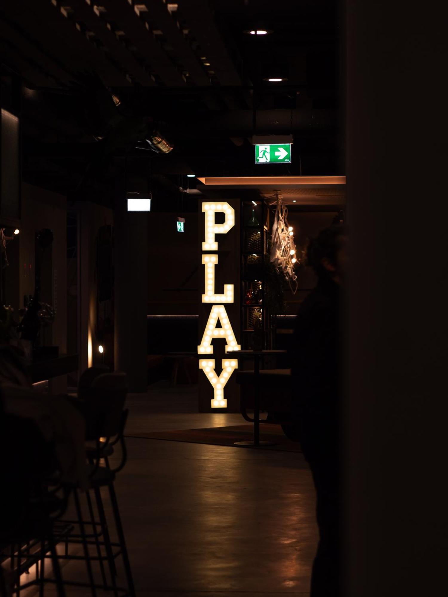 Moxy Vienna City East Εξωτερικό φωτογραφία