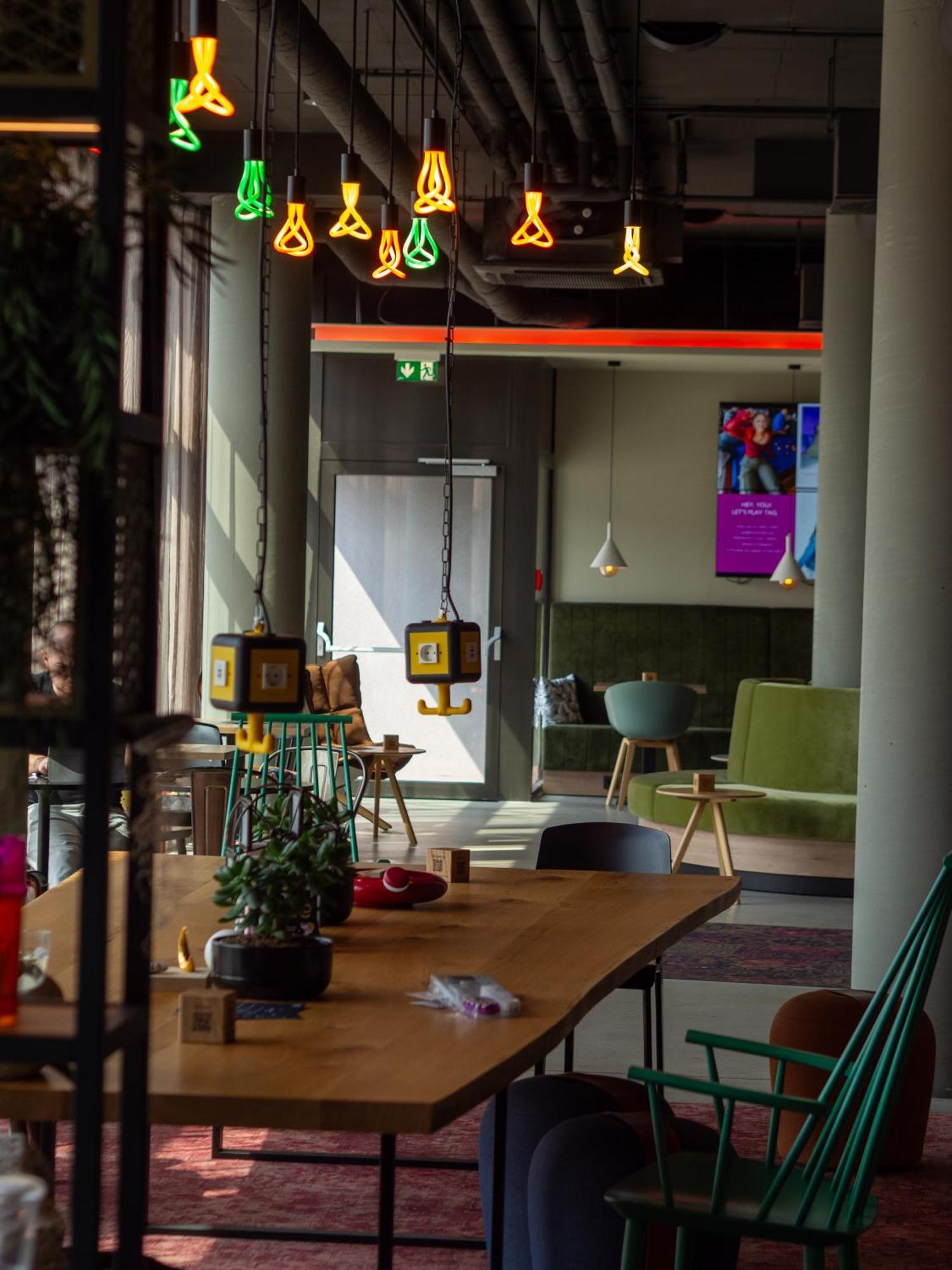 Moxy Vienna City East Εξωτερικό φωτογραφία